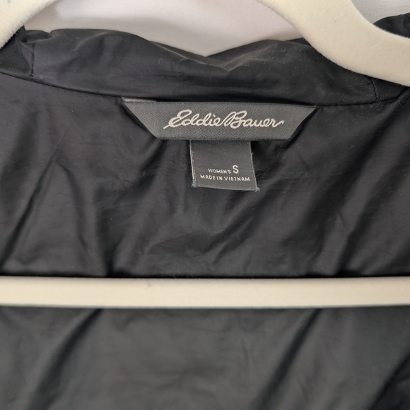 Eddie Bauer Black Quilted Hooded Jacket - Picture 9 of 12